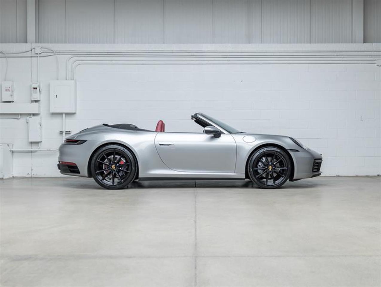 2022 Porsche 911  Photo