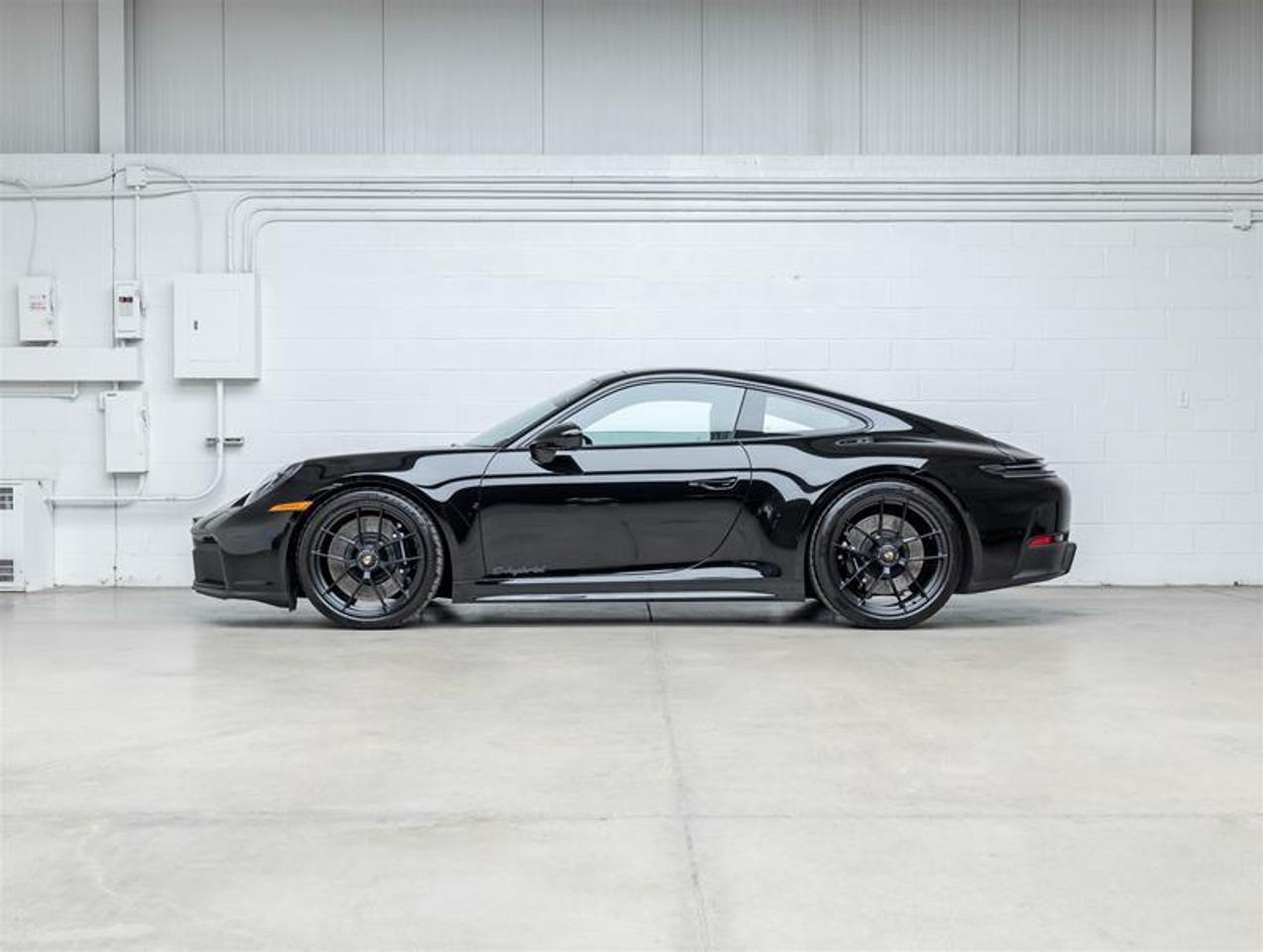 2026 Porsche 911  Photo