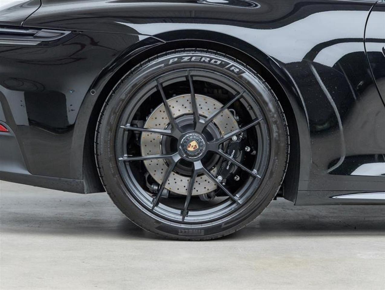 2026 Porsche 911  Photo
