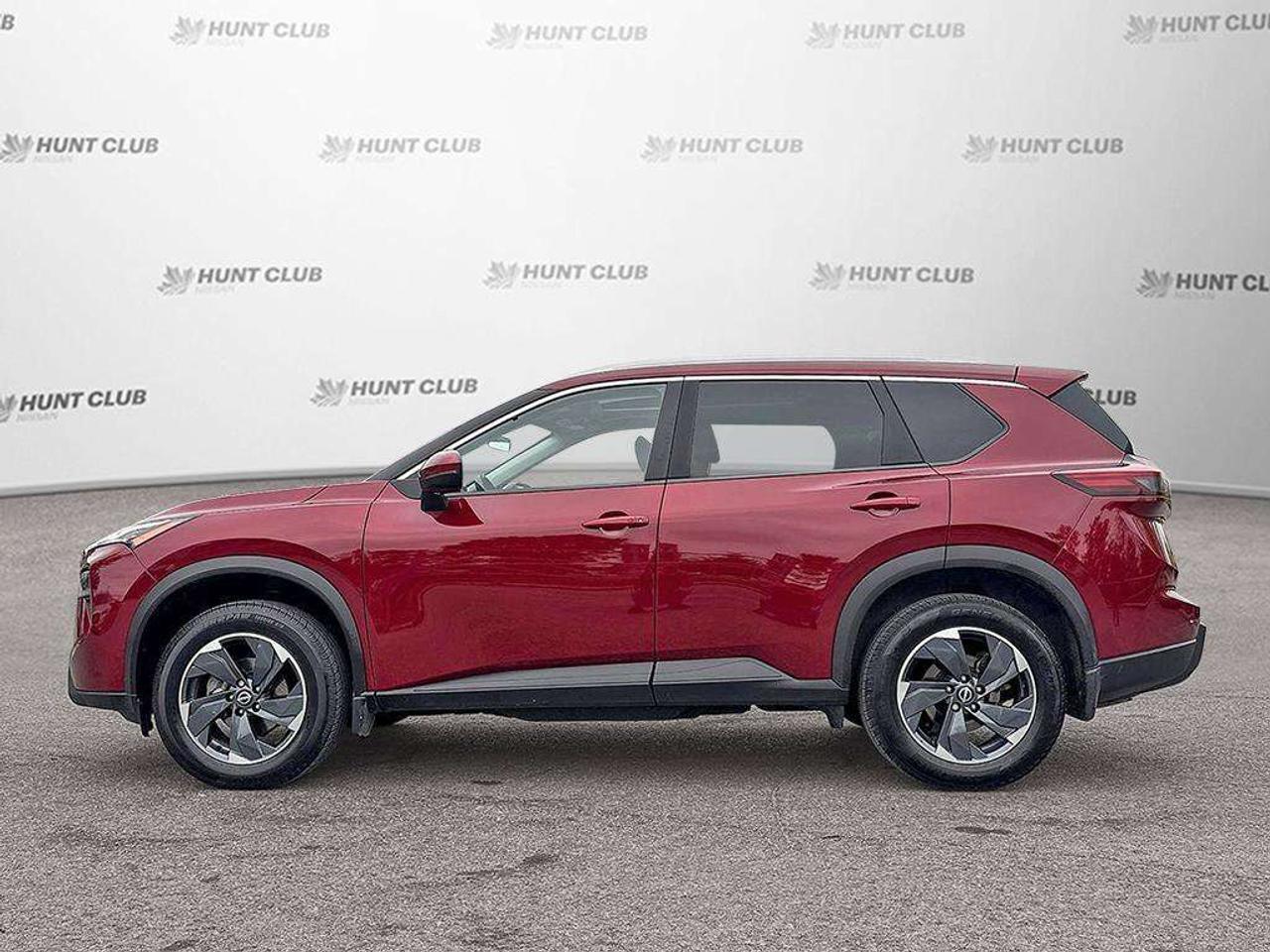 2025 Nissan Rogue SV Moonroof   Apple Car Play   Android Auto   Heated Seats Photo