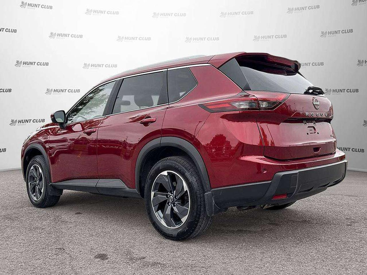 2025 Nissan Rogue SV Moonroof   Apple Car Play   Android Auto   Heated Seats Photo
