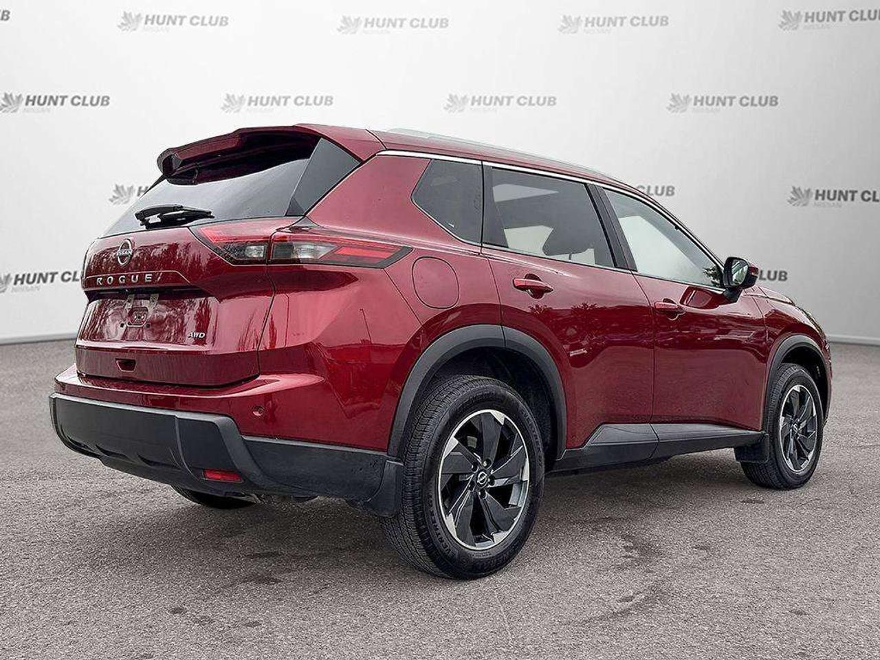 2025 Nissan Rogue SV Moonroof   Apple Car Play   Android Auto   Heated Seats Photo
