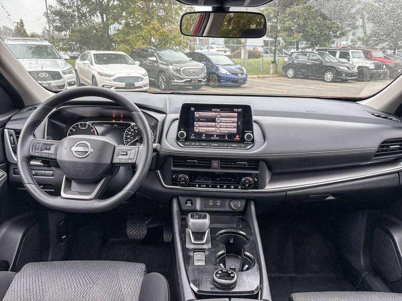 2025 Nissan Rogue SV Moonroof   Apple Car Play   Android Auto   Heated Seats Photo
