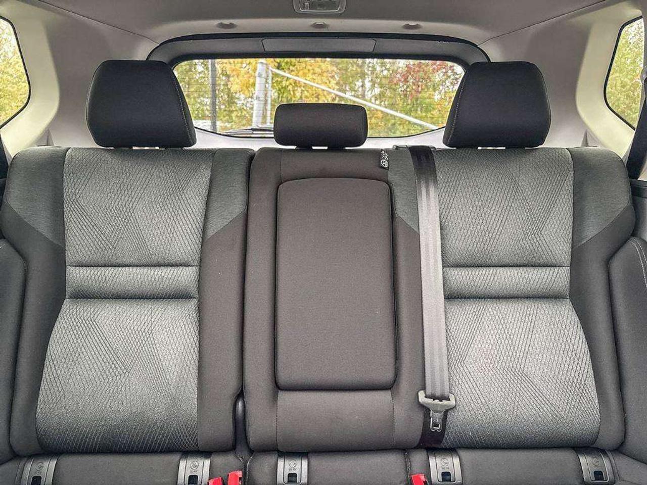 2025 Nissan Rogue SV Moonroof   Apple Car Play   Android Auto   Heated Seats Photo