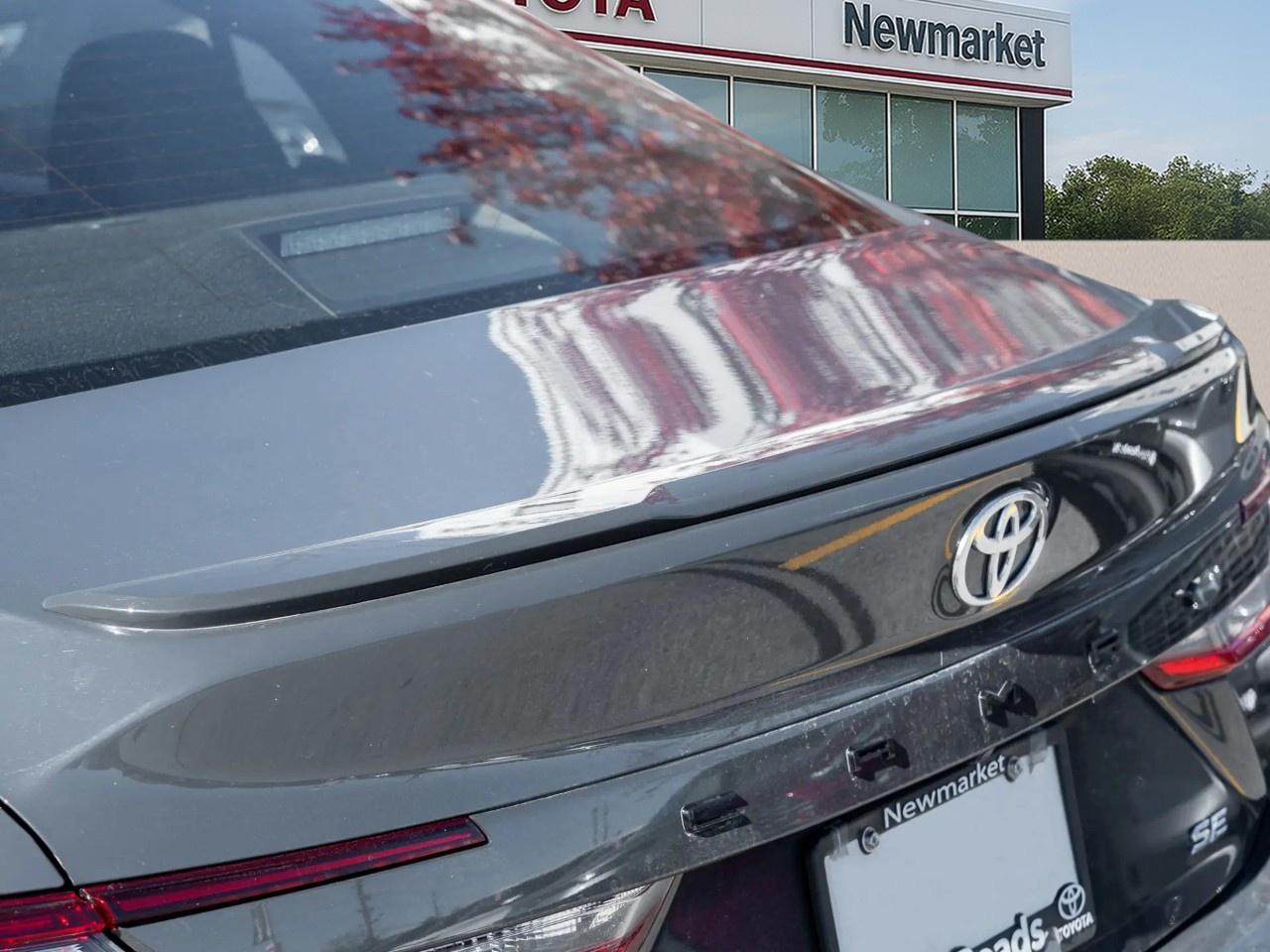 2025 Toyota Camry SE CVT Photo