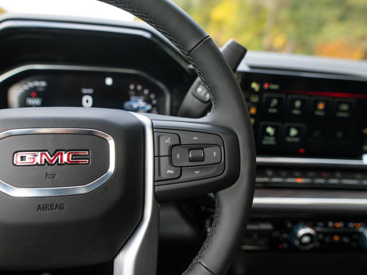 2026 GMC SIERRA 2500HD Crew Cab Standard Box 4-Wheel Drive SLT Photo
