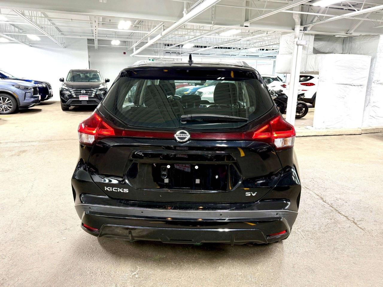 2021 Nissan Kicks SV FWD Photo