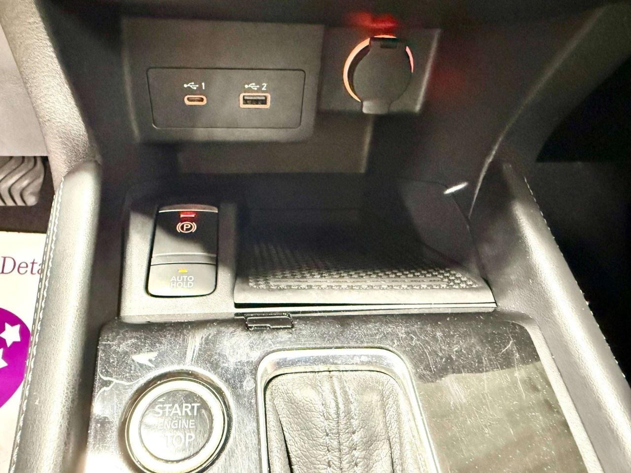 2021 Nissan Kicks SV FWD Photo