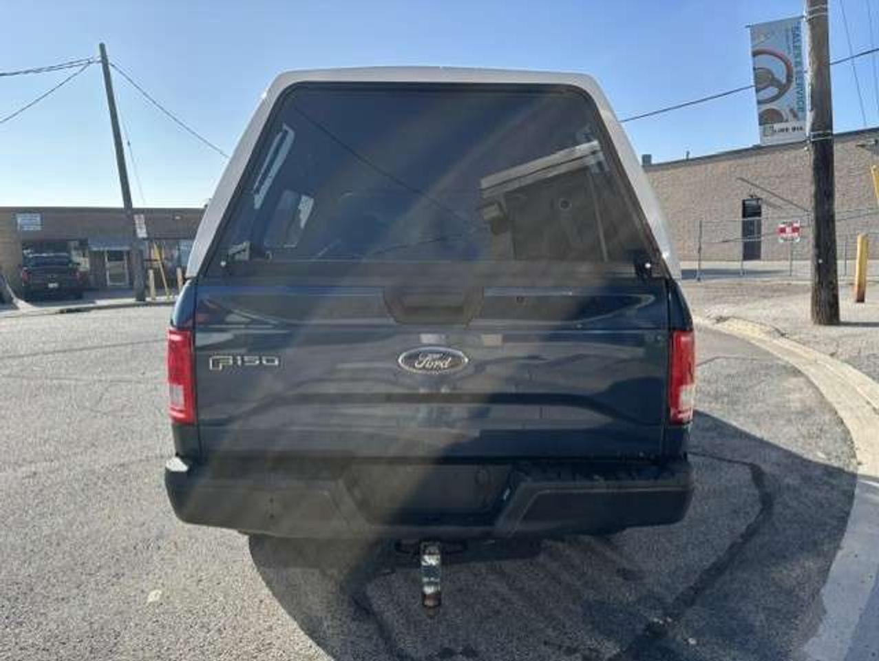 2017 Ford F-150 4X4 V6 ONLY 112KM-1 OWNER-2 SETS OF WHEELS Photo