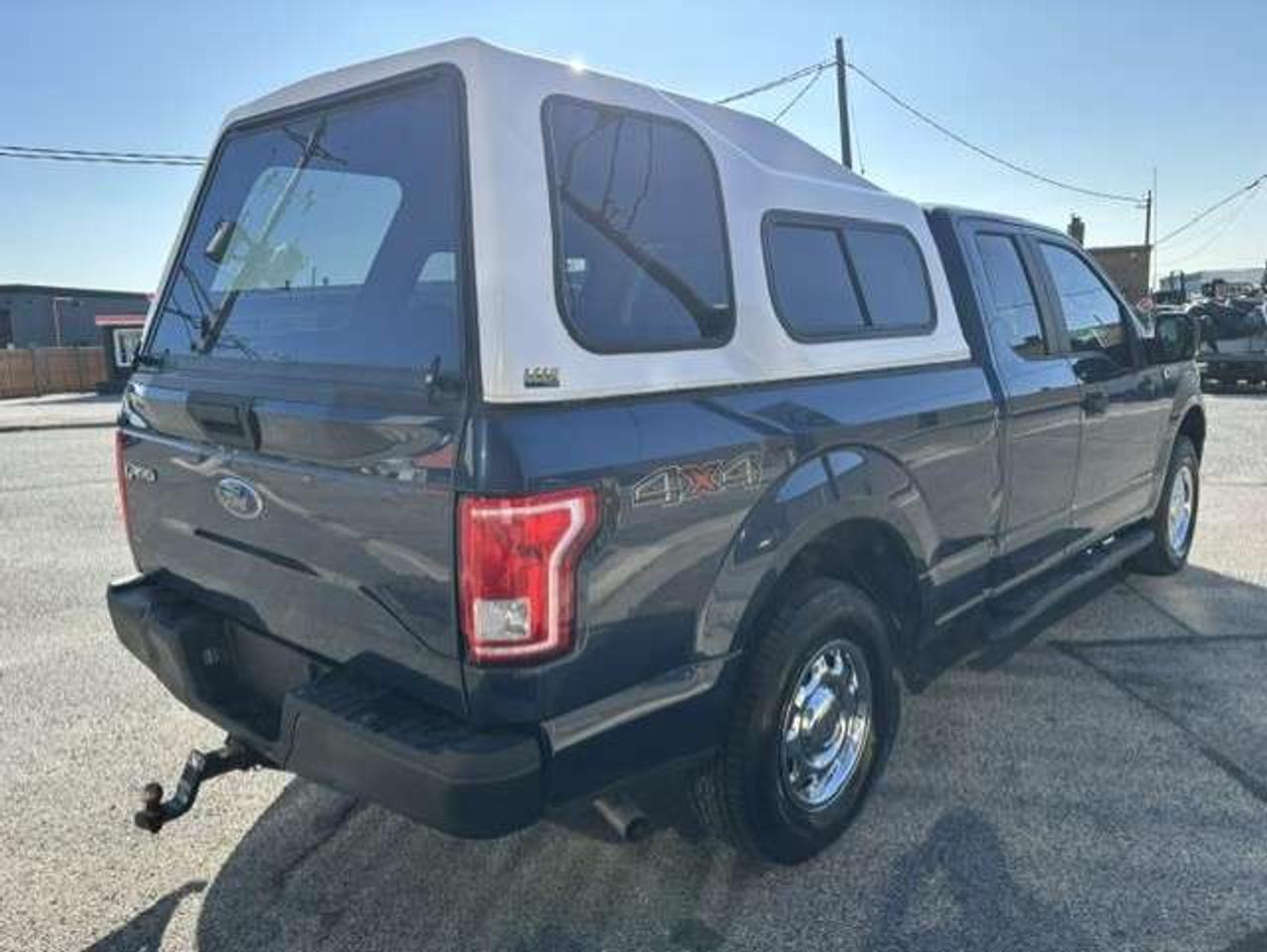 2017 Ford F-150 4X4 V6 ONLY 112KM-1 OWNER-2 SETS OF WHEELS Photo