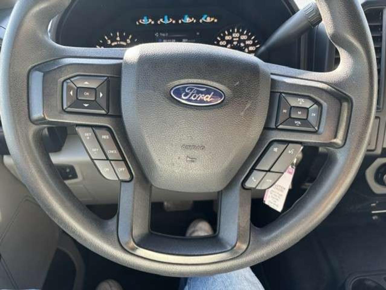 2017 Ford F-150 4X4 V6 ONLY 112KM-1 OWNER-2 SETS OF WHEELS Photo