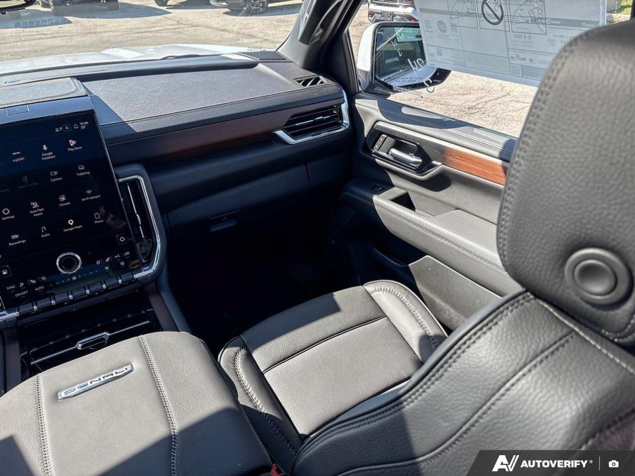 2027 GMC Yukon XL Denali 4dr 4x4 Photo