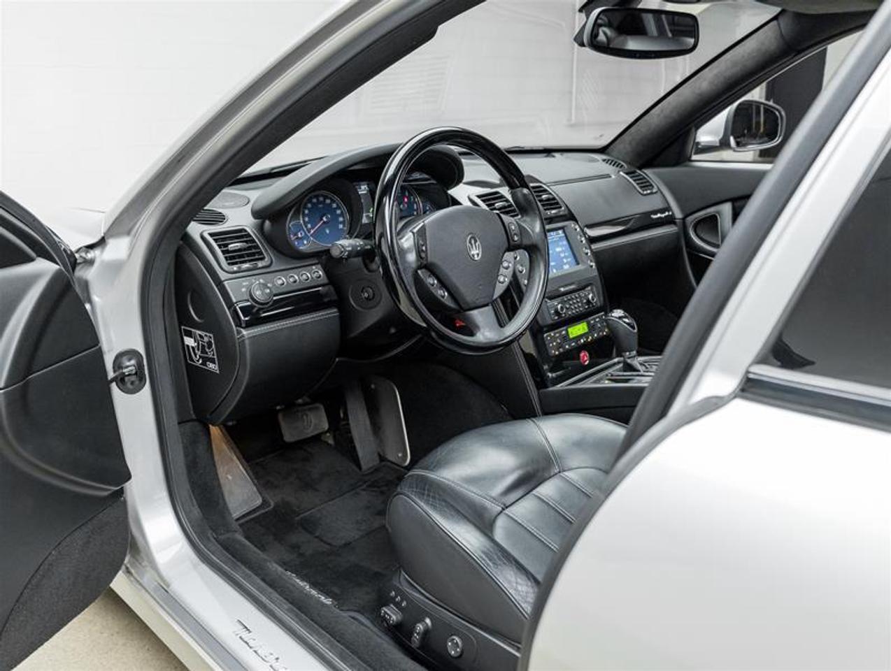 2013 Maserati Quattroporte  Photo