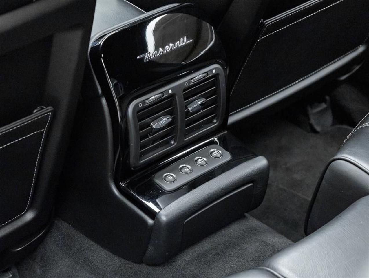 2013 Maserati Quattroporte  Photo