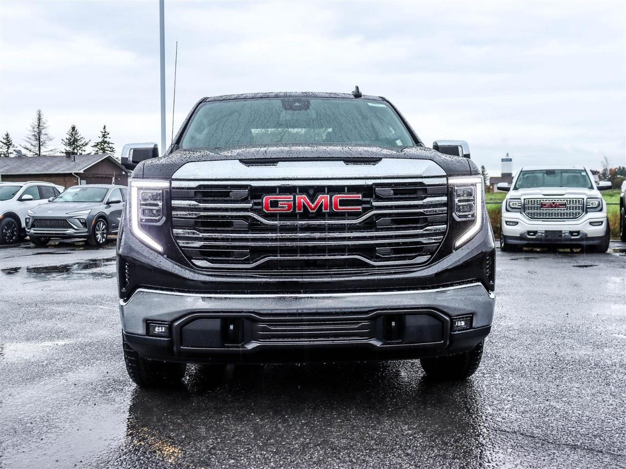 2026 GMC Sierra 1500 Crew Cab Short Box 4-Wheel Drive SLT Photo