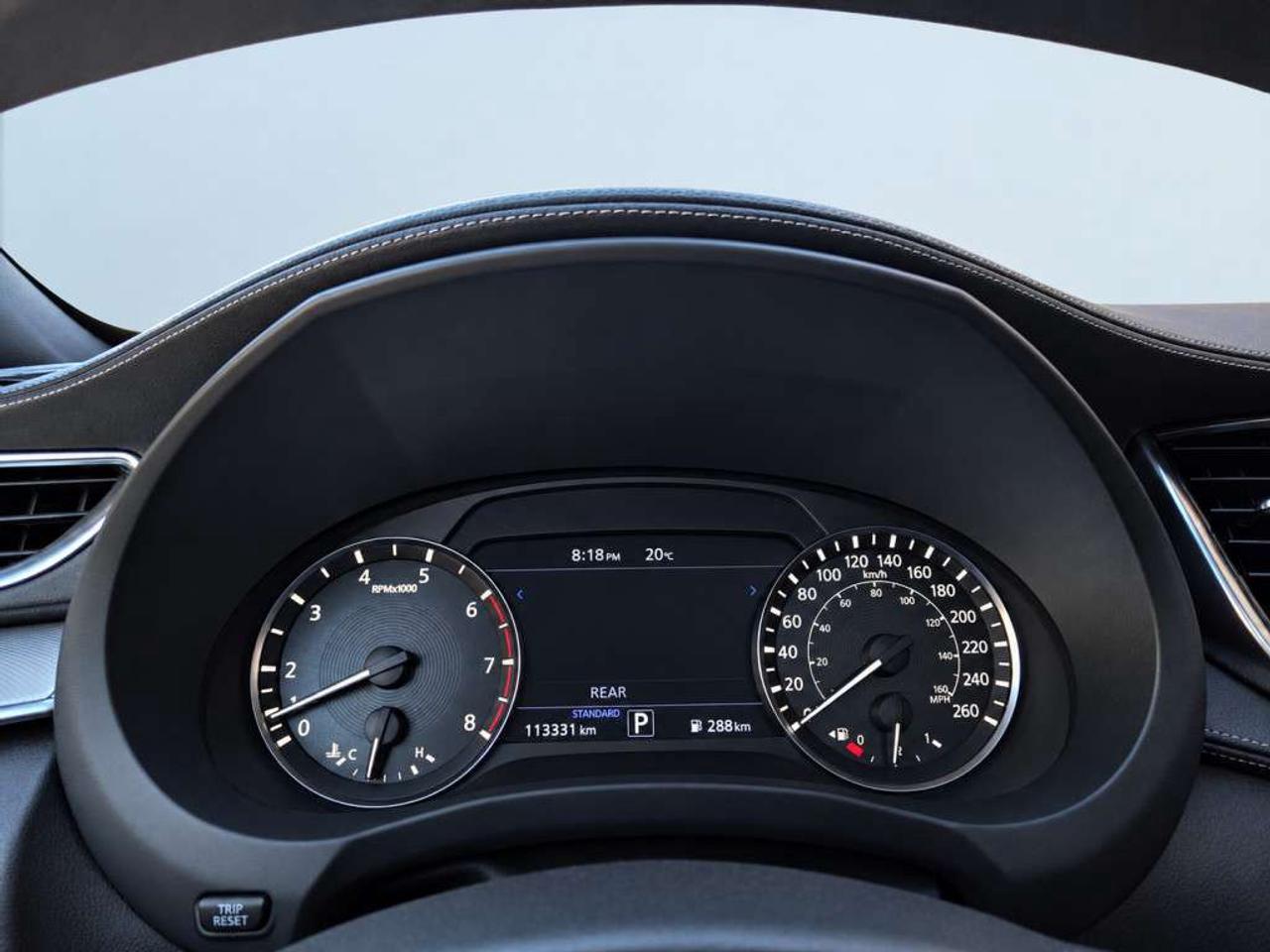 2021 Infiniti QX50 LUXE AWD / PANO / LEATHER / HEATED SEATS / HEATED WHEEL / CARPLAY / BACKUP CAM Photo