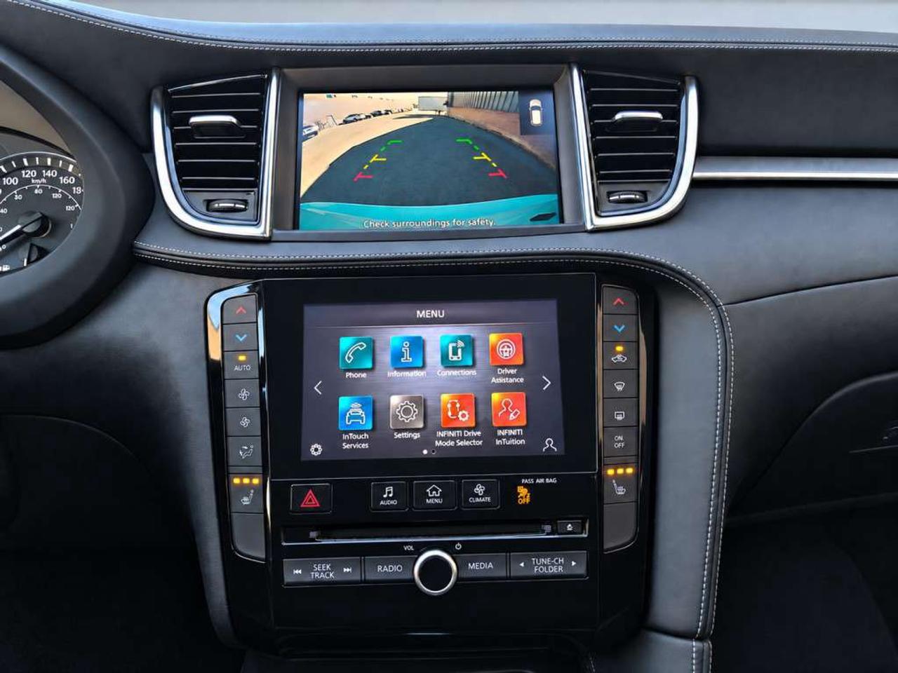 2021 Infiniti QX50 LUXE AWD / PANO / LEATHER / HEATED SEATS / HEATED WHEEL / CARPLAY / BACKUP CAM Photo