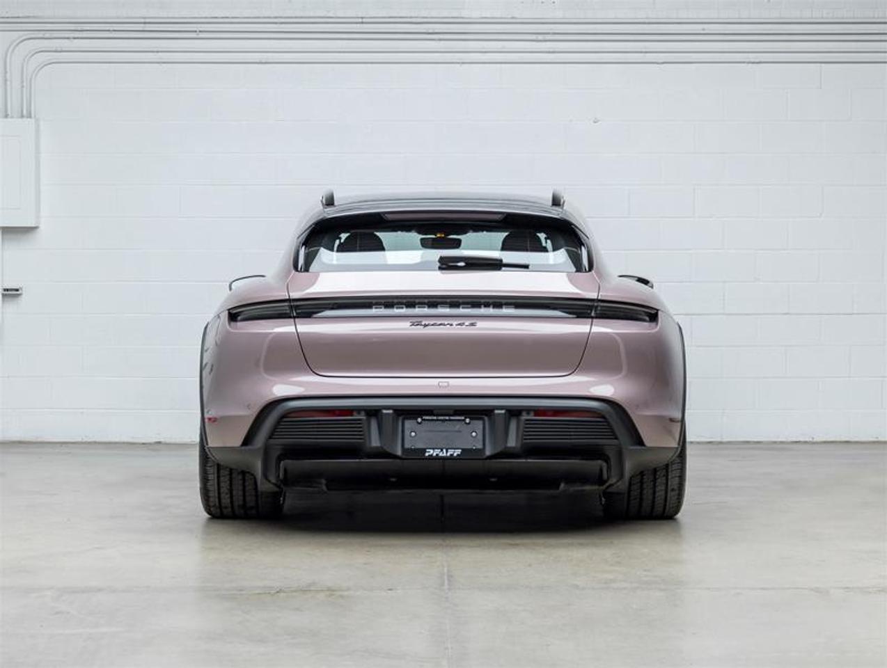 2023 Porsche Taycan  Photo