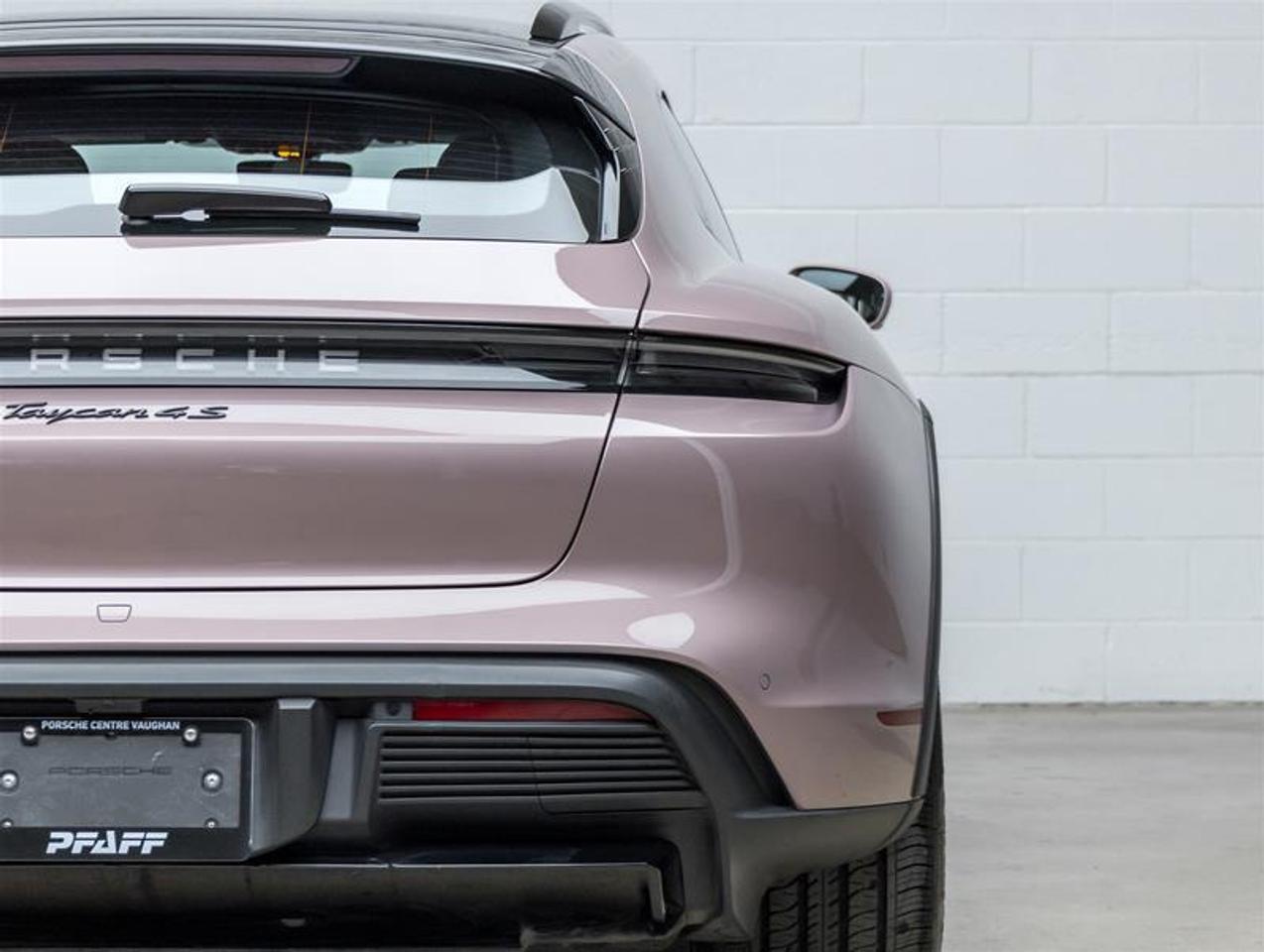 2023 Porsche Taycan  Photo