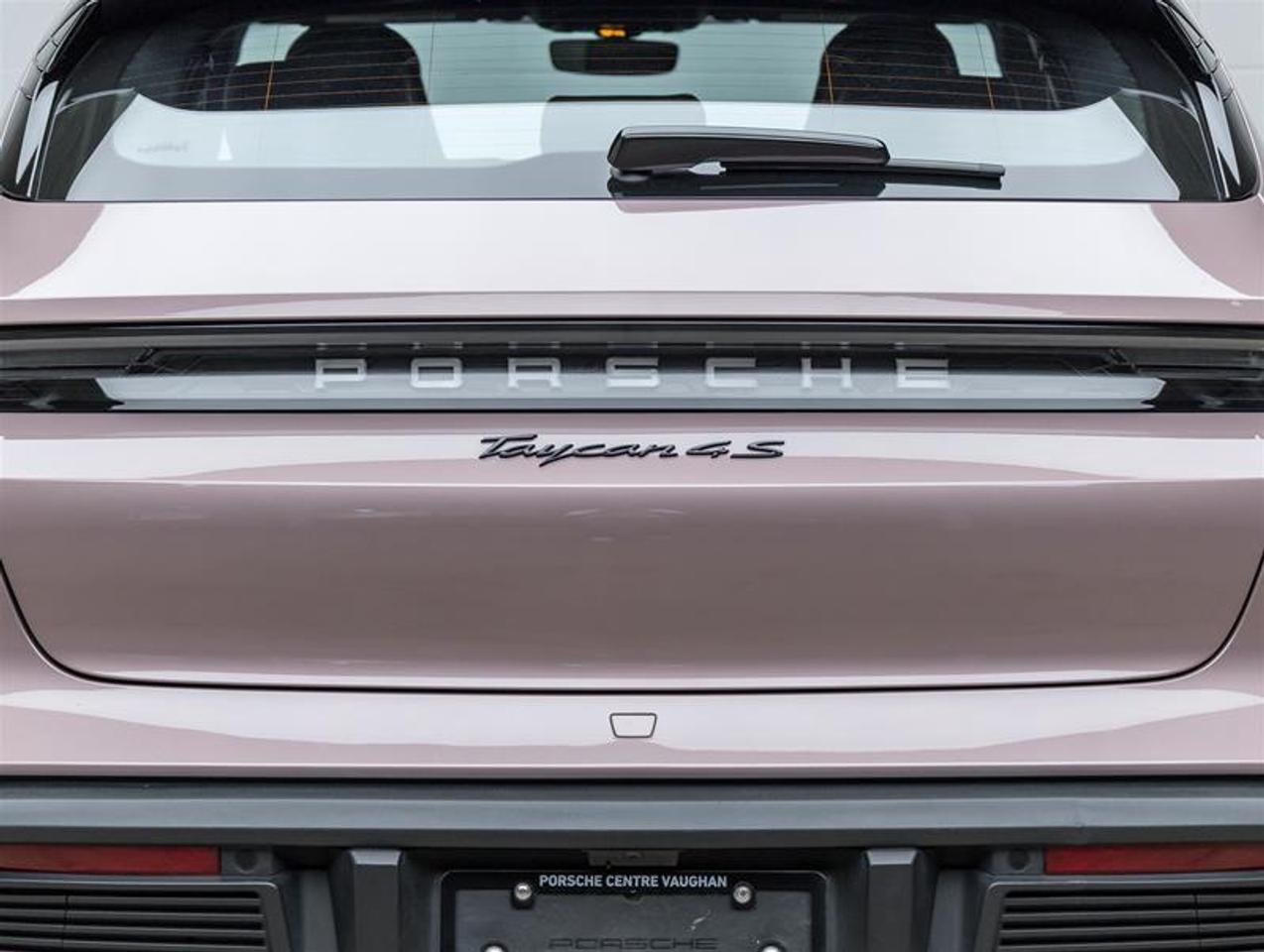 2023 Porsche Taycan  Photo