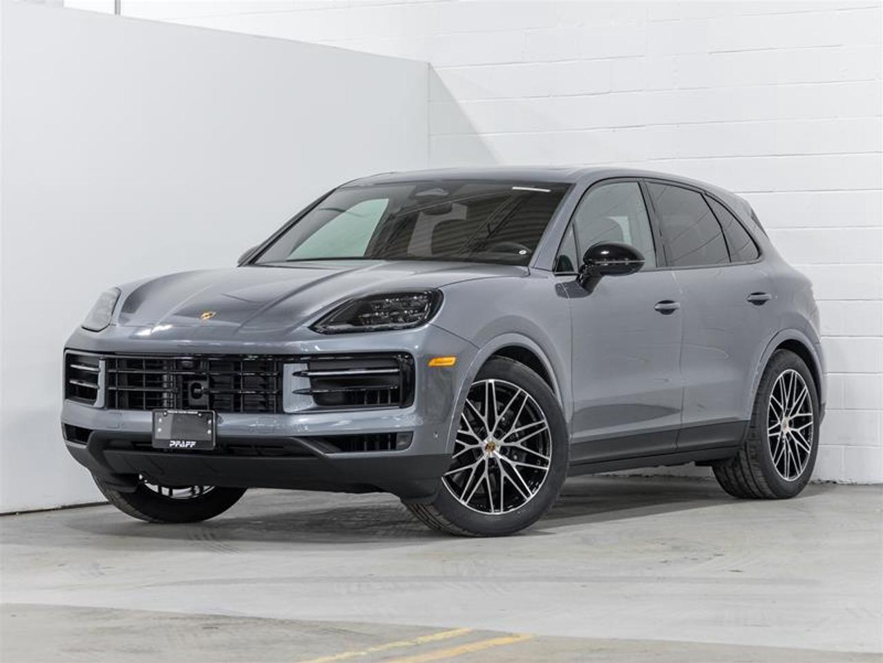 2026 Porsche Cayenne  Photo0