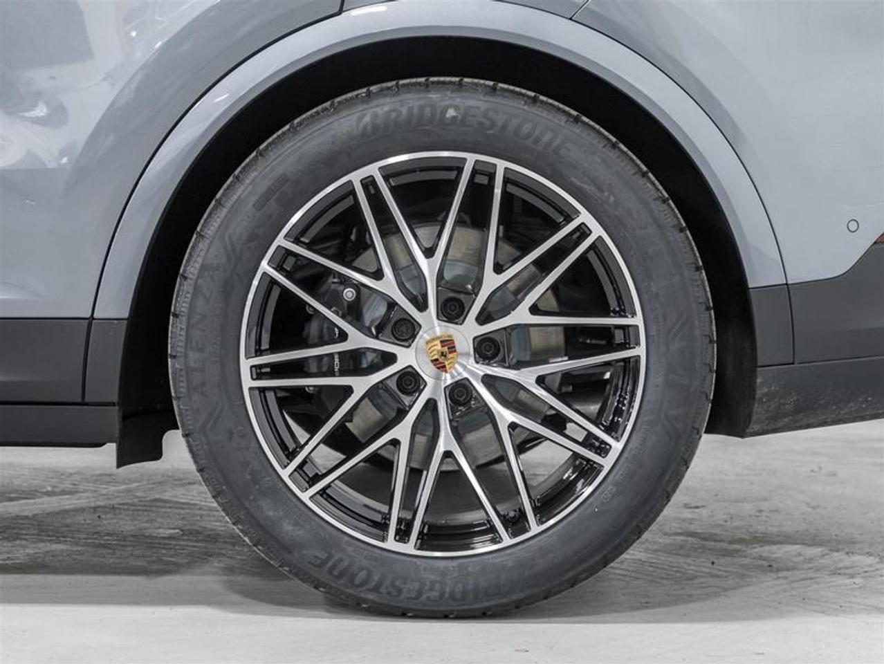 2026 Porsche Cayenne  Photo
