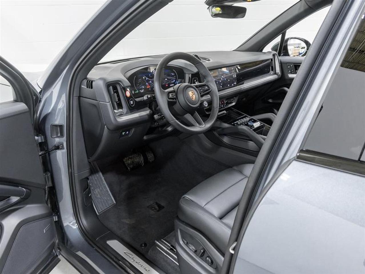 2026 Porsche Cayenne  Photo