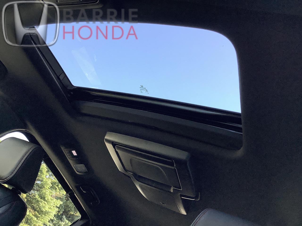 2024 Honda Odyssey Black Edition Passenger Van Photo