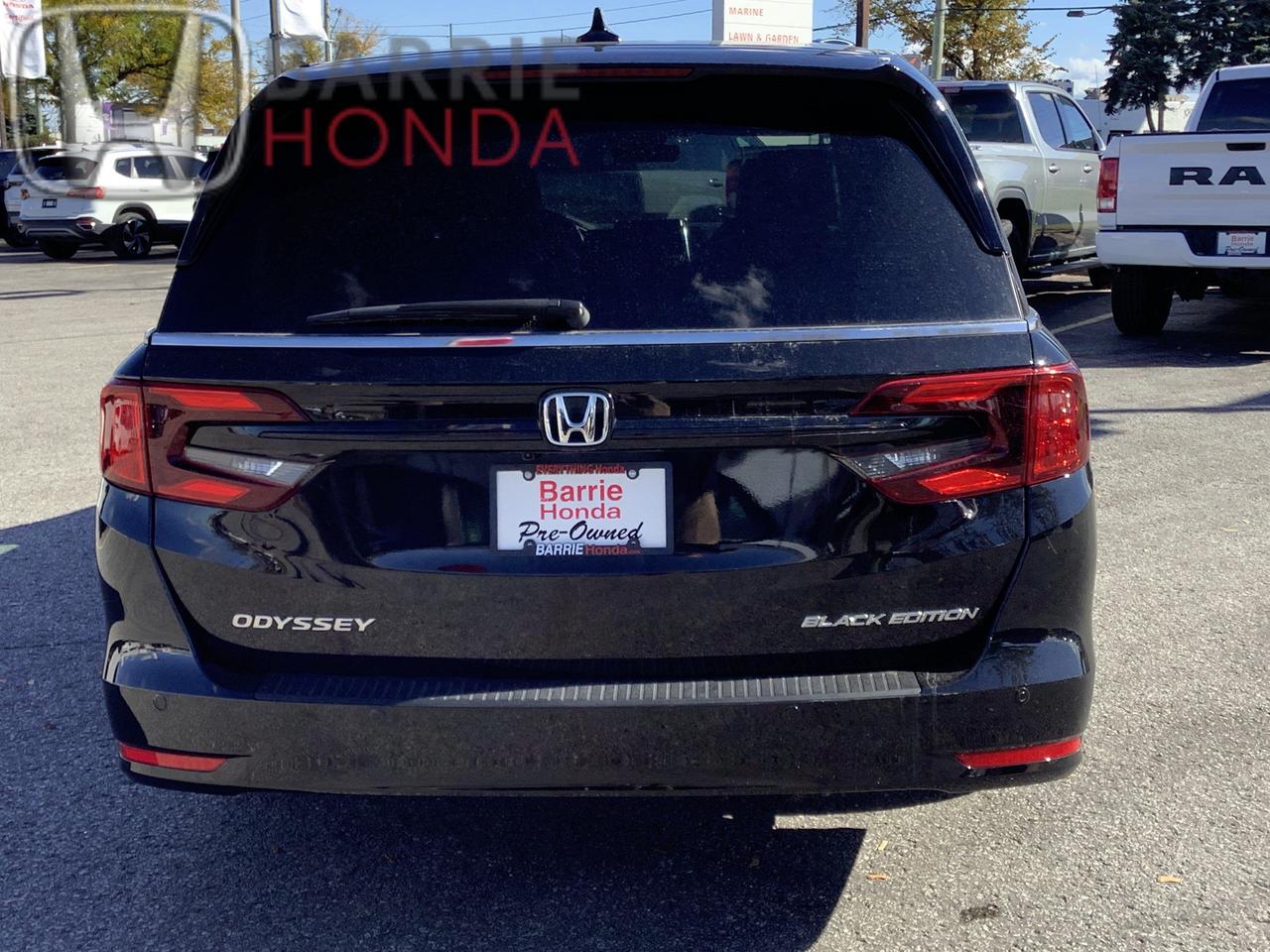 2024 Honda Odyssey Black Edition Passenger Van Photo