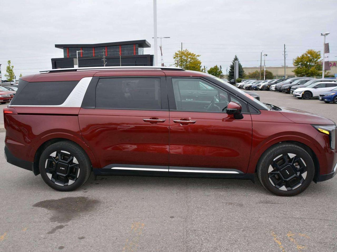 2025 Kia Carnival EX Photo