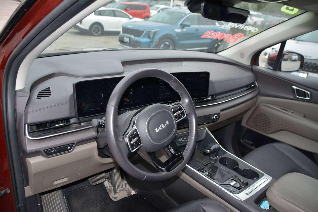 2025 Kia Carnival EX Photo