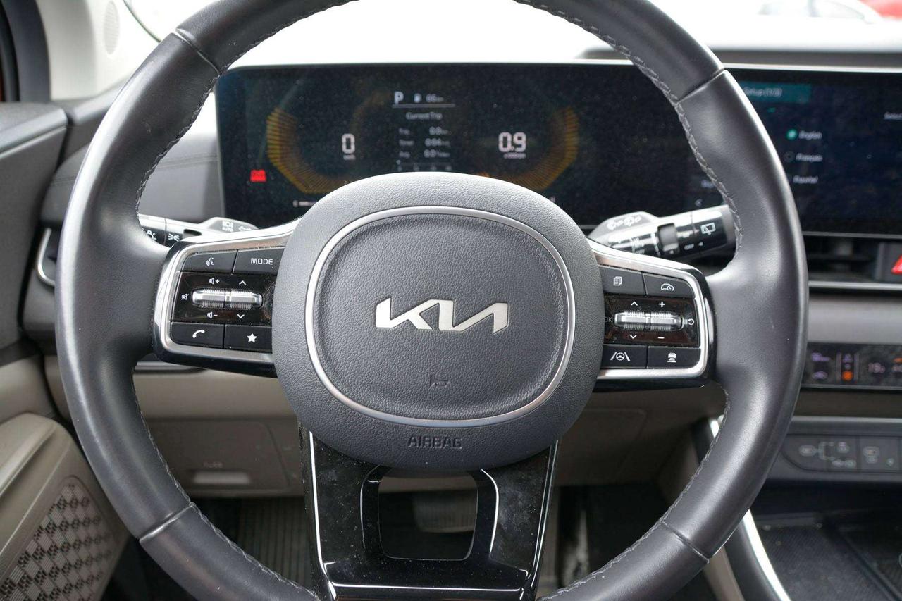 2025 Kia Carnival EX Photo