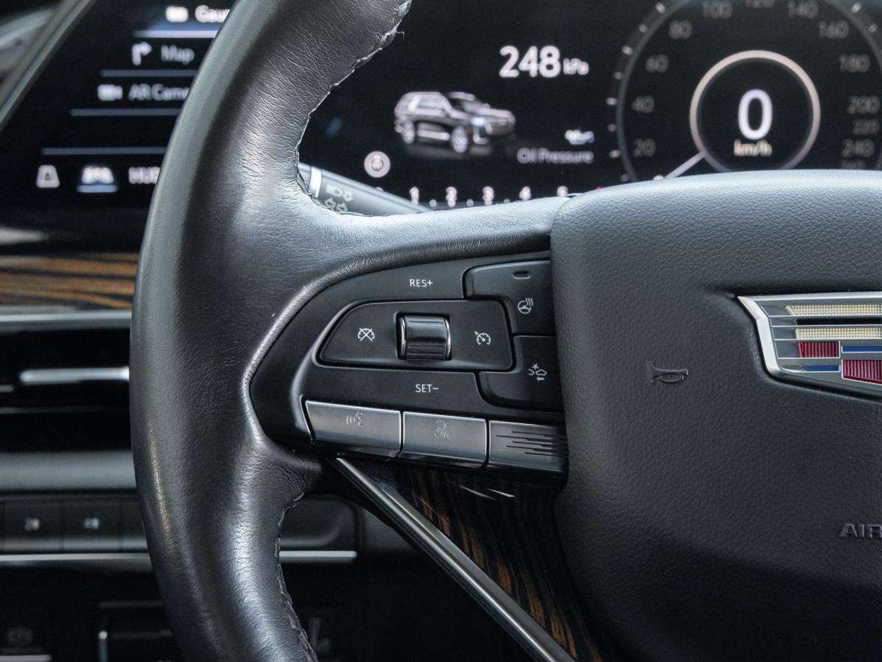 2022 Cadillac Escalade 4WD Premium Luxury Photo