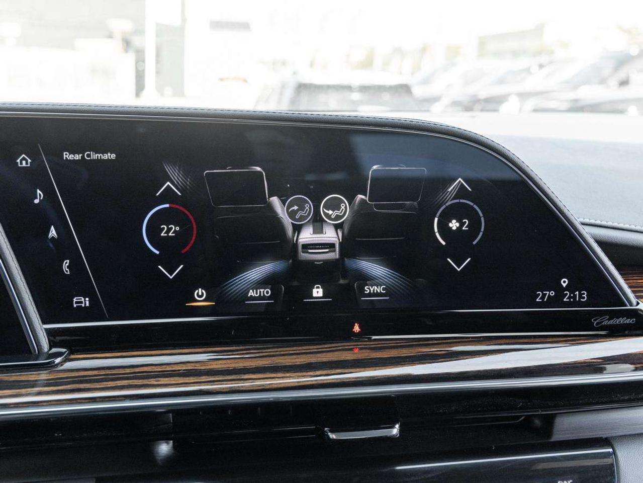 2022 Cadillac Escalade 4WD Premium Luxury Photo
