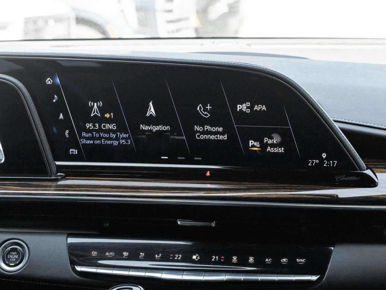 2022 Cadillac Escalade 4WD Premium Luxury Photo