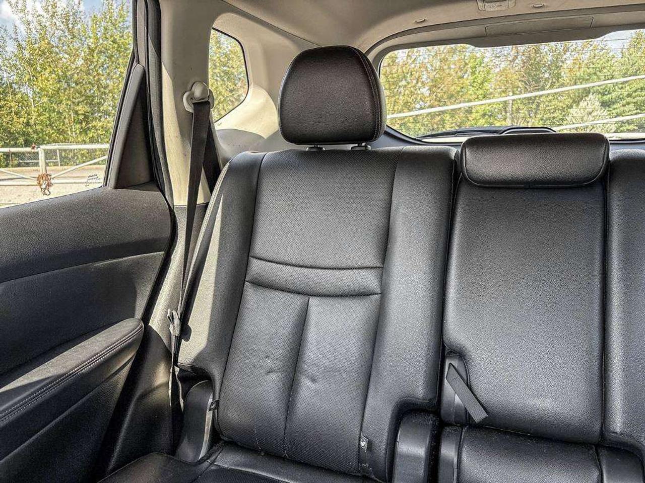 2017 Nissan Rogue SL (AS-IS) Photo