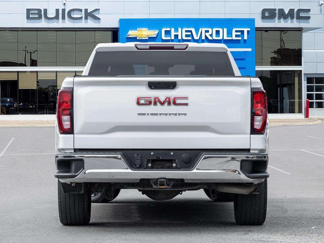 2022 GMC Sierra 1500 Crew Cab Short Box 4-Wheel Drive Pro Photo
