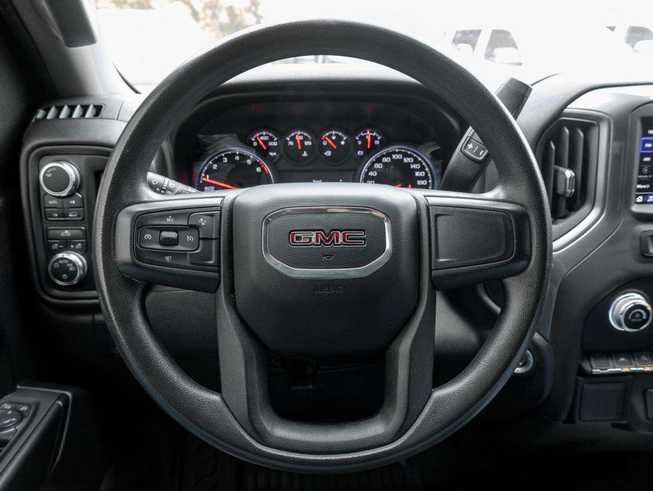 2022 GMC Sierra 1500 Crew Cab Short Box 4-Wheel Drive Pro Photo