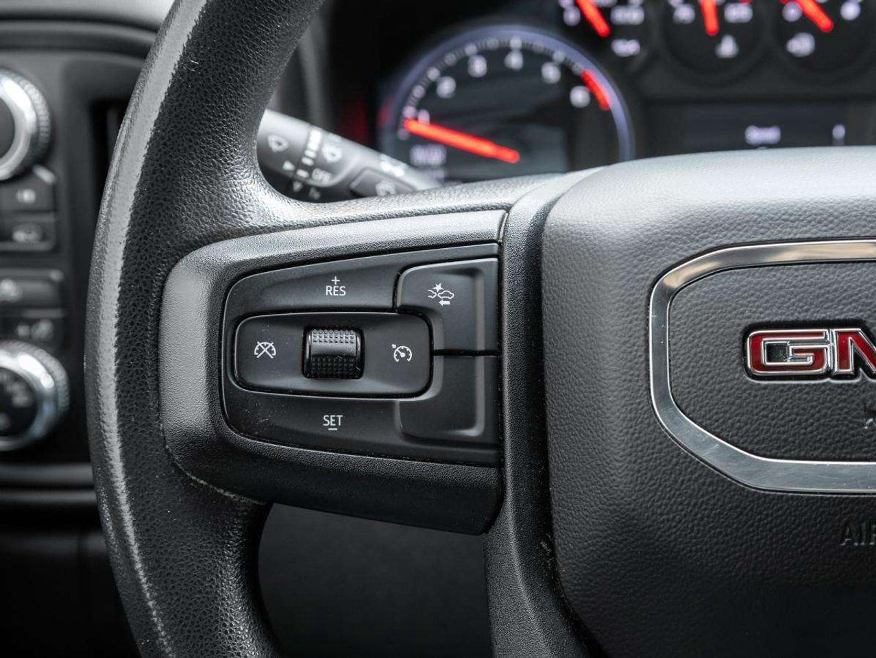 2022 GMC Sierra 1500 Crew Cab Short Box 4-Wheel Drive Pro Photo