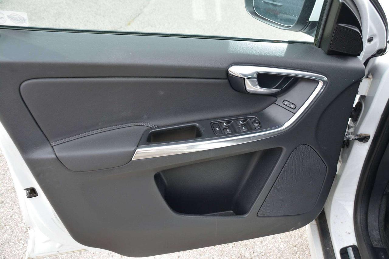 2014 Volvo XC60 3.2 Photo