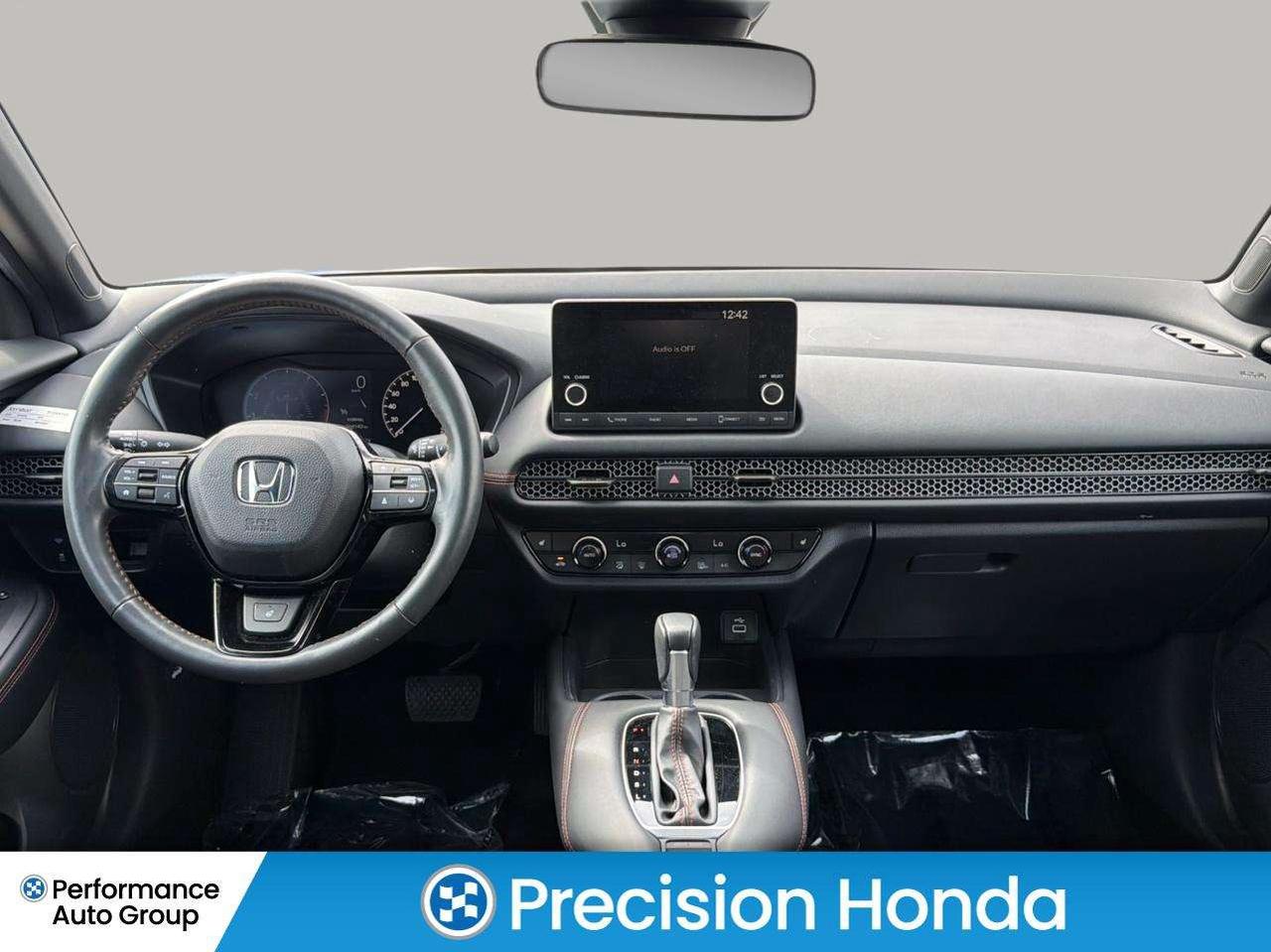 2025 Honda HR-V Sport Sunroof CarPlay Heated Seats Rear Camera Photo