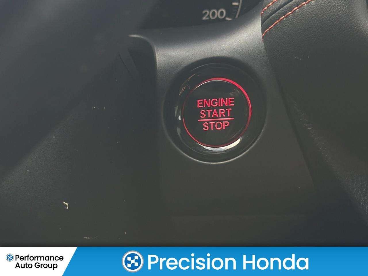 2025 Honda HR-V Sport Sunroof CarPlay Heated Seats Rear Camera Photo