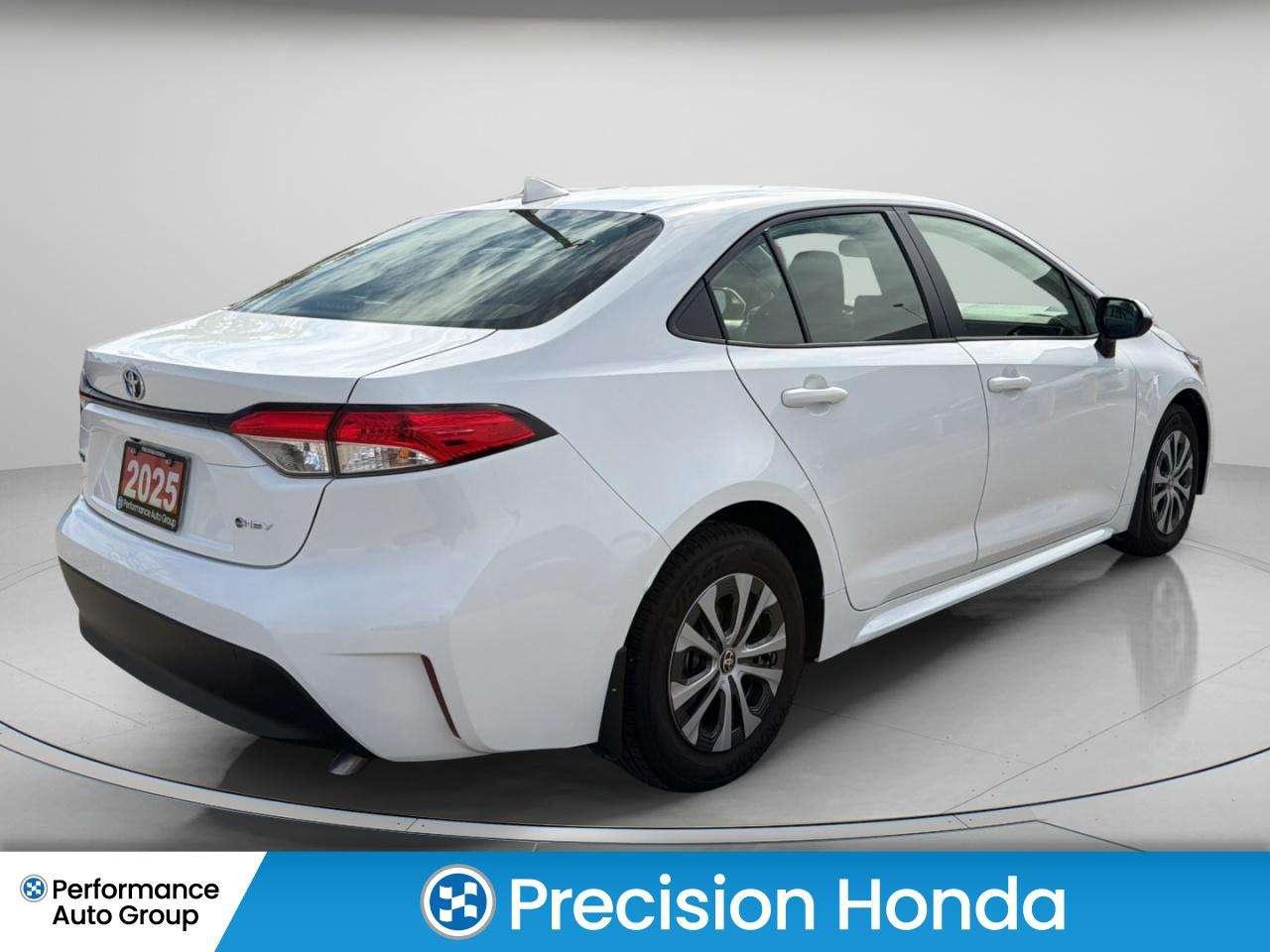 2025 Toyota Corolla LE   CarPlay  Heated Seats 2 Sets of Tires Photo4
