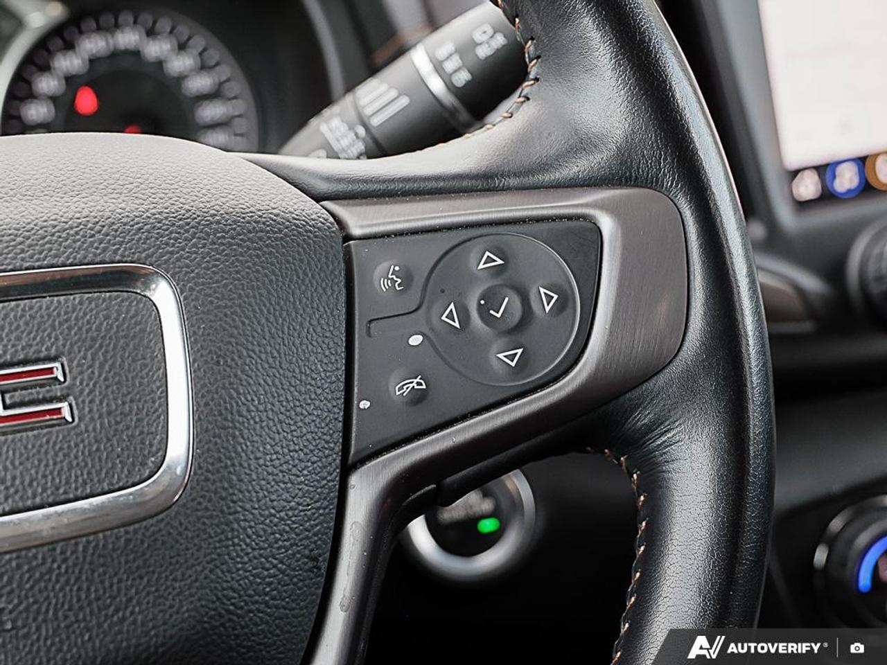 2022 GMC Terrain AWD AT4 Photo