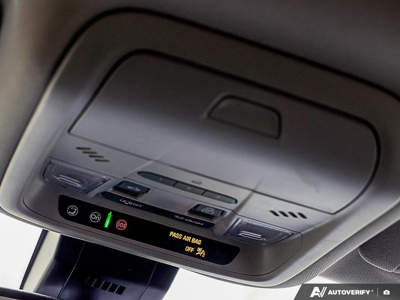 2022 GMC Terrain AWD AT4 Photo