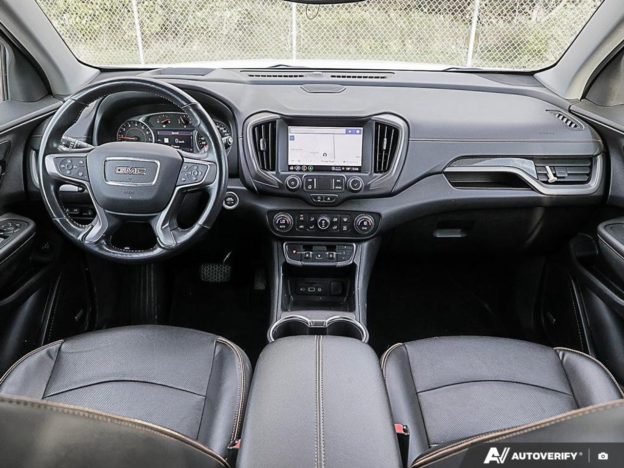 2022 GMC Terrain AWD AT4 Photo