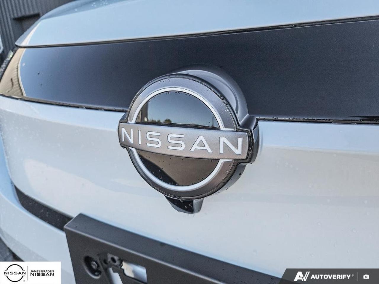 2027 Nissan Leaf S FWD Photo