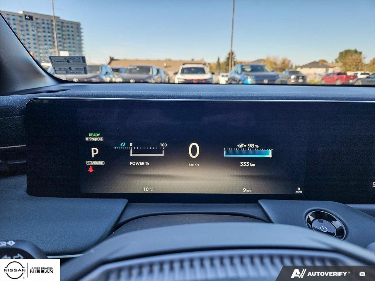 2027 Nissan Leaf S FWD Photo