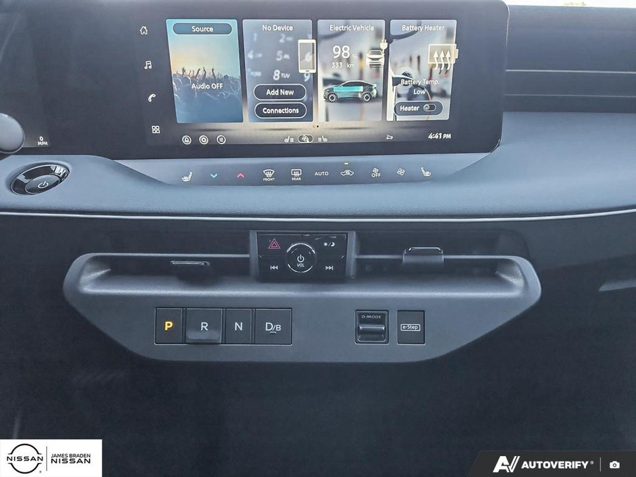 2027 Nissan Leaf S FWD Photo