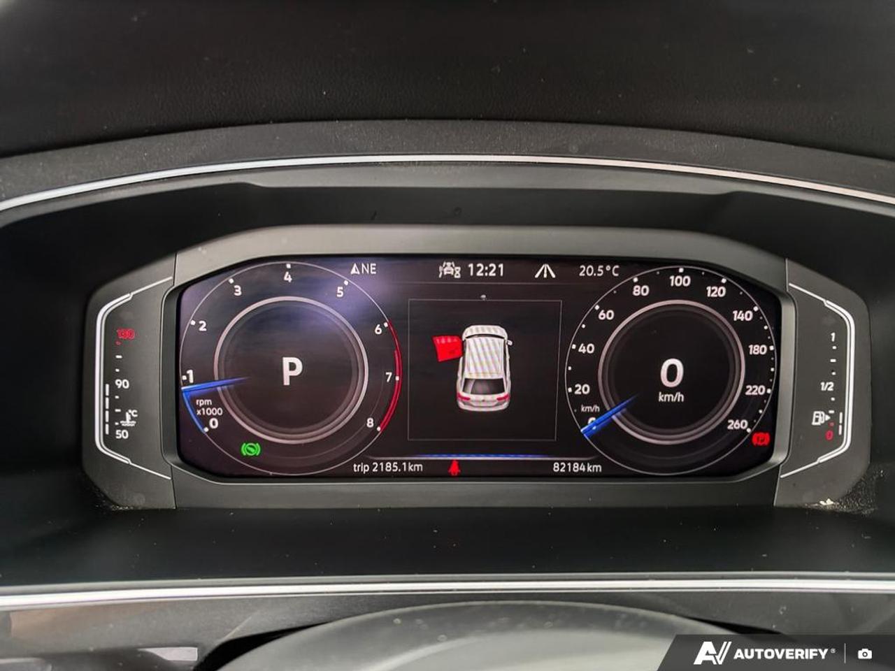 2023 Volkswagen Tiguan Comfortline R-Line Black 4dr All-Wheel Drive 4MOTION Photo